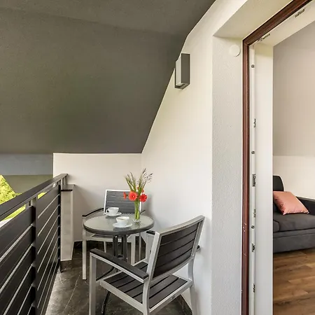 Appartamento Apartmaji Kunej Pod Gradom With Sauna