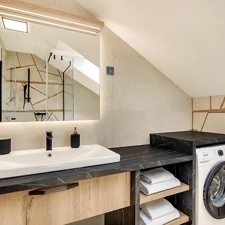 Appartamento Apartmaji Kunej Pod Gradom With Sauna