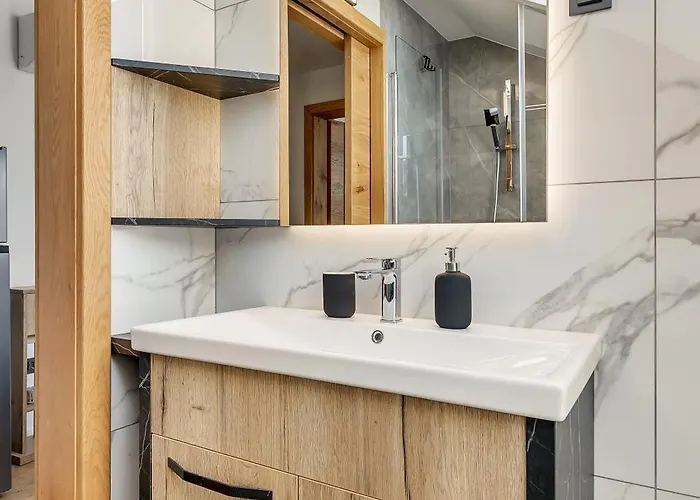 Apartmaji Kunej Pod Gradom With Sauna