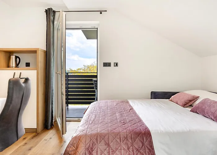 Appartement Apartmaji Kunej Pod Gradom With Sauna *