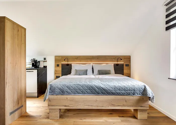 Apartmaji Kunej Pod Gradom With Sauna Podsreda