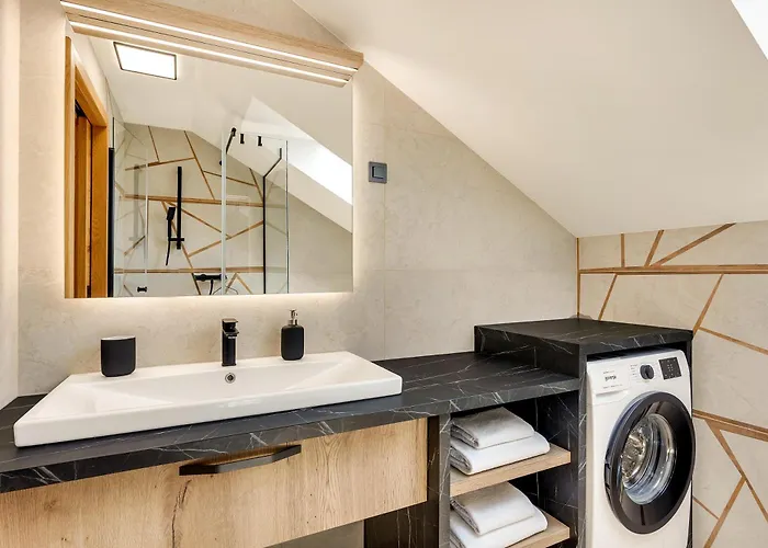 Appartement Apartmaji Kunej Pod Gradom With Sauna